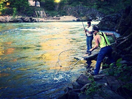 FethaStyx's tweet photo. SOM Crew fellas puttin' one IN! http://t.co/DJuLSKafXq