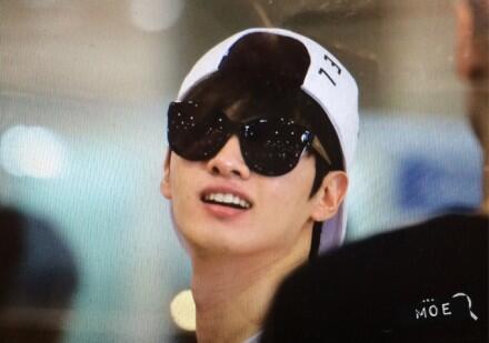 _ParkHyerin's tweet photo. 140523 At Beijing airport to Korea! ©logo http://t.co/rqdL2fFE5z
http://t.co/rt6ep3JZaF
http://t.co/B5AS4j6K7H
http://t.co/eed1zOakm9