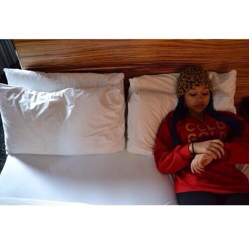 concvded's tweet image. Someone lay with me.