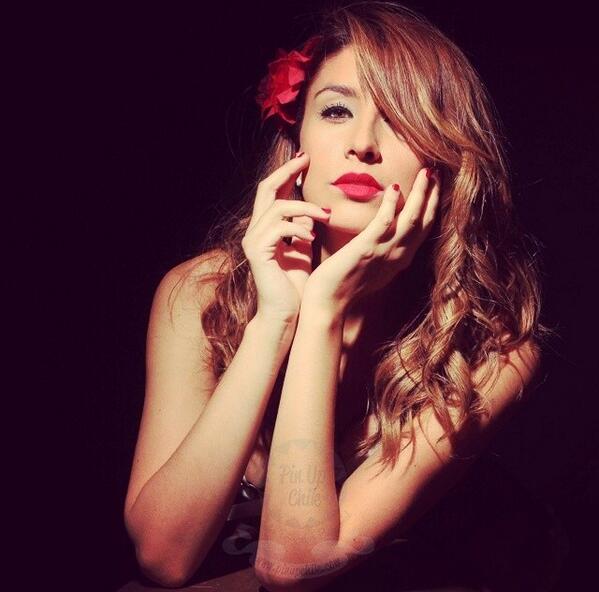 FansDCmiAndrade's tweet photo. Diosaaaaaaaaa @cmiandrade 💋💋💋 http://t.co/iq9CFa1NvJ