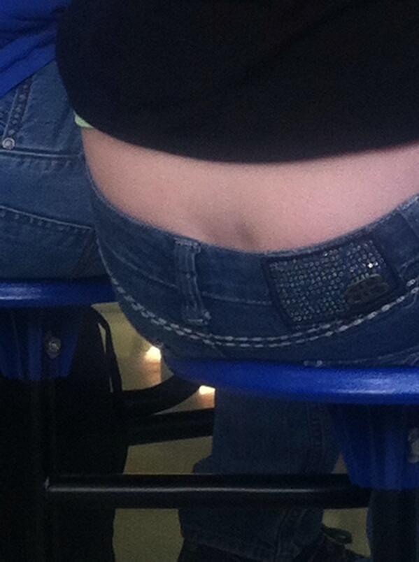 CastroWTF's tweet image. IF A BITCH GOT THIS DENT THAT MEANS SHE AINT GOT NOOOOOO ASS