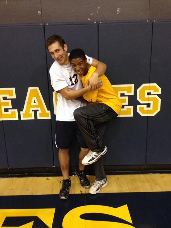 andrewtrandolph's tweet photo. Jealous much?? @tanya_belle 😜 http://t.co/rtGADvarNF