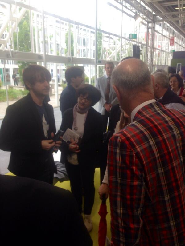 3DPrintHub's tweet photo. Dite che il convegno di @ProteoMed a #3dprinthub ha avuto successo? Seguiteli! http://t.co/XNs2mcpkcg