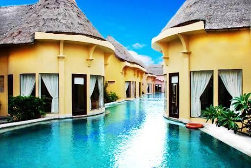 Walk, run or SWIM to breakfast at the Villa Seminyak Estate &amp; Spa, #Bali: asiarooms.com/en/hotel-reser…
