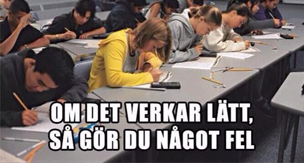 julialofblad's tweet photo. jag idag under NP i matte http://t.co/v5LjNKy6Dl