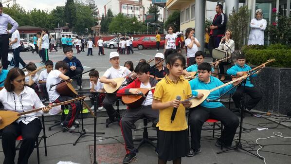 #MerterFatih Bağlama Solistimiz...