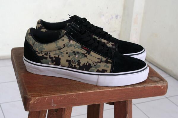 The Walkers Shoe tweet media