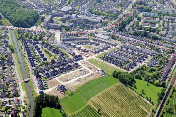 Riethoek vanuit de lucht! Meer foto’s op facebook.com/riethoekgoes #goes #kloetinge <a href="/NBUbv/">NederlandseBouwUnie</a> #nieuwbouw