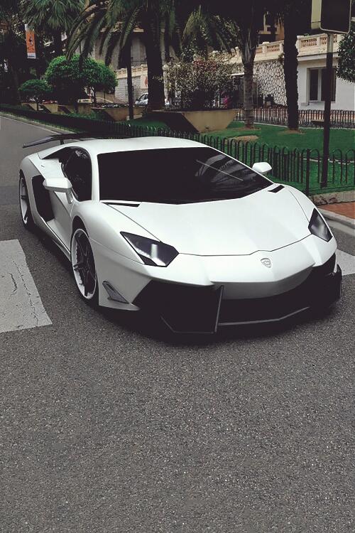 Lamborghini Aventador