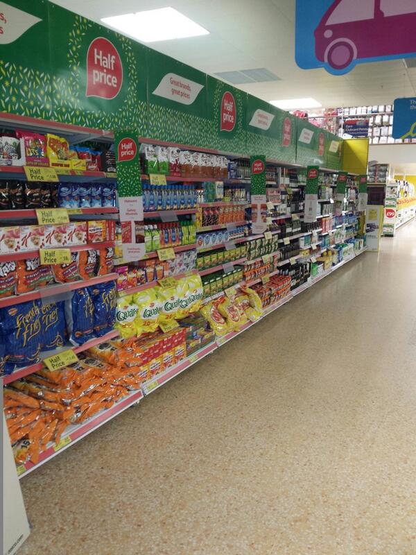 TescoSolihull's tweet photo. Power aisle ready for the busy friday trading! http://t.co/kXucfd5FhF