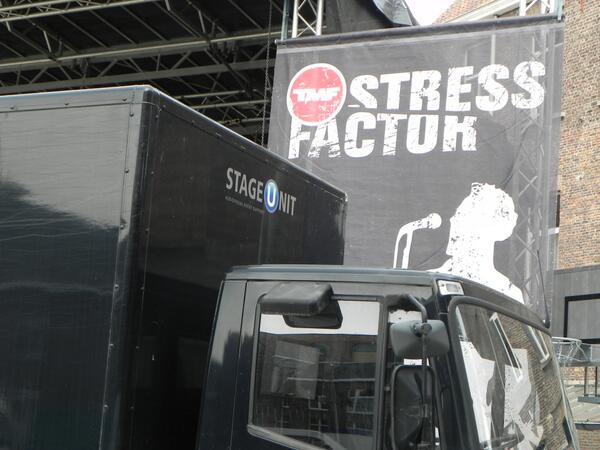 IVV_Gent's tweet photo. De Stressfactor is alvast aanwezig ... het is nu enkel nog wachten op TMF en de optredens.#TMFStressfactor http://t.co/h8al8f3Wr8