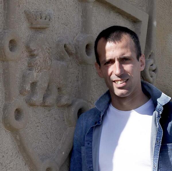 Osasuna's tweet photo. #GraciasPatxi http://t.co/MD1u4P9MAk