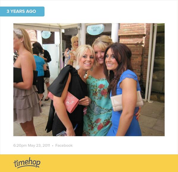 lottie1990's tweet photo. 3 years ago today, Take me back !  http://t.co/xjW0KpNvcX http://t.co/LWYJkbByAq