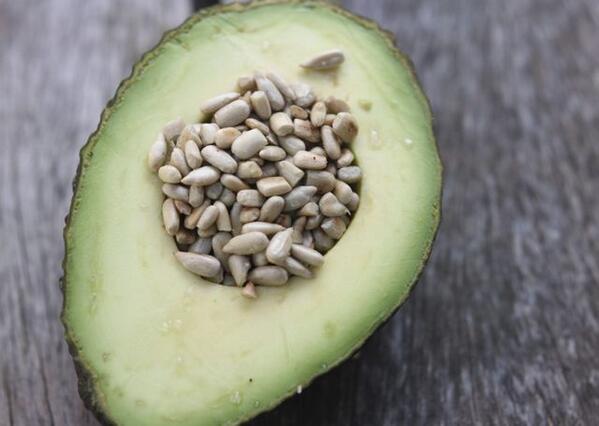 sarabradford73's tweet image. SUCCESSFUL WEBINAR last night, 1st day of prep, 75 participants...this #SpringDump is officially launched