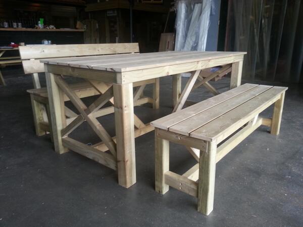 Mooi maatwerk tuinset gemaakt bij de <a href="/DeHoutburchtKam/">De Houtburcht </a>
