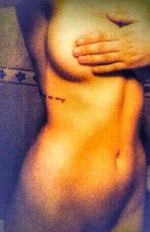 LunaBee27's tweet photo. @ZOO #FriskyFriday #ZOOTwitties http://t.co/xzyYN0OXq9