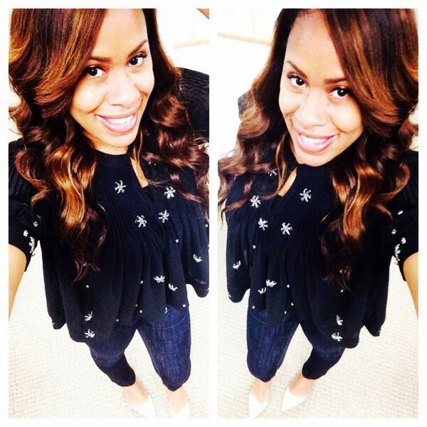 RENEErocksU's tweet photo. Celfie !!!!!!! http://t.co/aDcpN9U1hJ