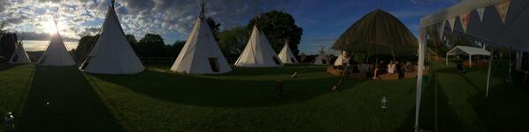 dbtepees's tweet image. We're ready &amp;amp; waiting! Music, food &amp;amp; drink! Entry £5 kids U12 FREE! Do something different this weekend @VSussex RT?