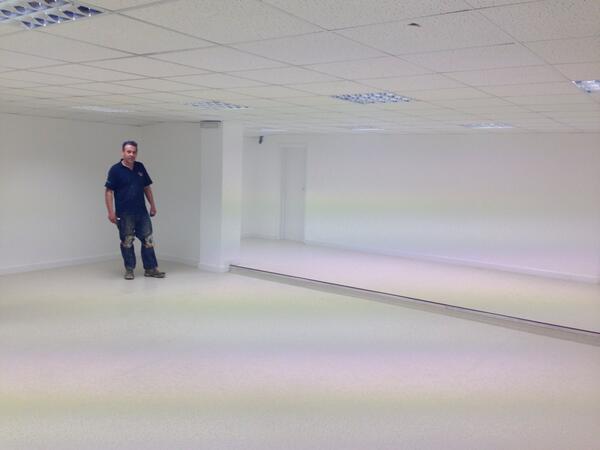 stangroundfloor's tweet photo. New flooring #tarasafe ultra 200m2 from #gerfloor in the new business centre Peterborough Town Hall http://t.co/0oh0tICha4