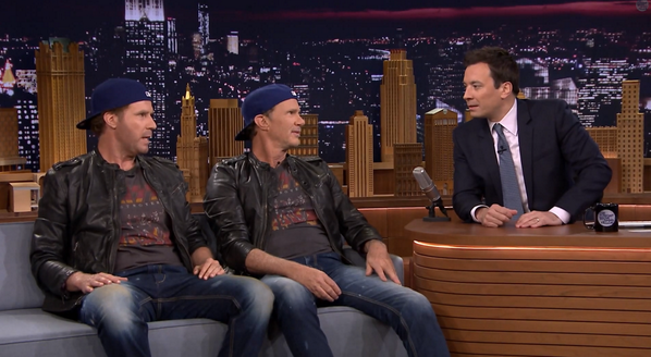 BuzzFeed's tweet photo. #ThisCouldBeUsBut we're not doppelgängers // Will Ferrell and Chad Smith have epic drum-off  http://t.co/QTWfa1932s http://t.co/V6TauV563R