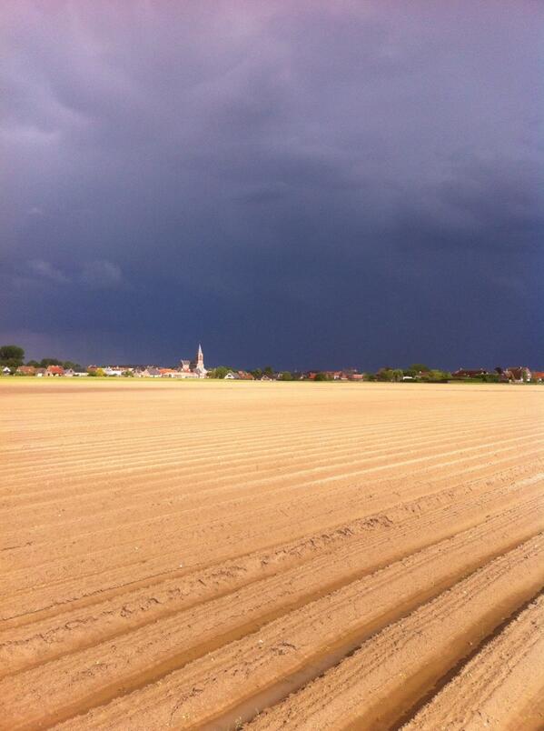 StijnNeirynck's tweet photo. Dat komt niet goed http://t.co/OqAWl9Ooc0