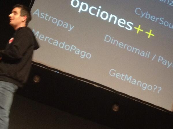 ceneon's tweet photo. @ignacioricci @juanrossi HOAL #rubyconfuy @mgiglesias http://t.co/J9VYoQ2mLY