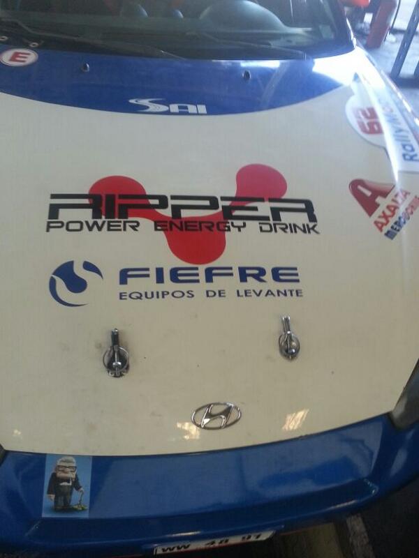 EnergyRipper's tweet image. ripper-energy.cl/photo/preparac… Preparación Auto Ripper Rally 2014, Vamos por màs Ripperianos!!!!!......