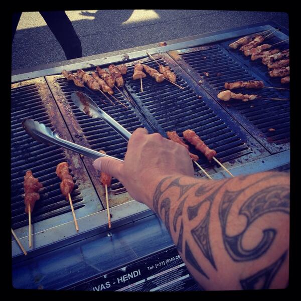superhegl's tweet image. Ik ben héél goed #bezig!! #bbq