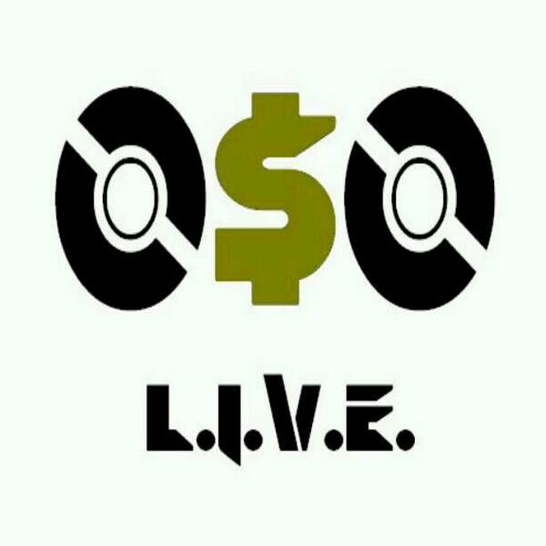SLove1of1's tweet image. #OsOLIVE on all our clothes