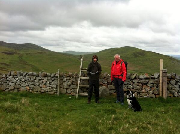 anna_g's tweet photo. A grand day out improving our 'skills in the hills' with @northeastguides and special guest Roy @WOW_FEST @Joffting http://t.co/hbv5jdnfbC