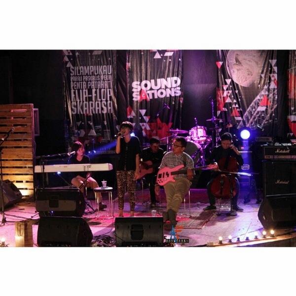 r-js.com/1kxhYES Nyanyian galau dari <a href="/pentapatahati/">penta patahati</a> by ecococrunch