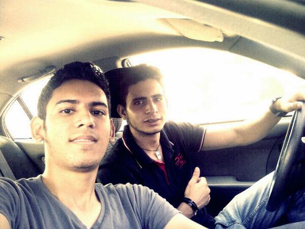 RSanto27_'s tweet photo. Trabajando fuerte @francisco_jf17 http://t.co/vrDqNE1N5h