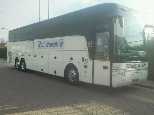 SCWoezik's tweet photo. @vvHeino de bus staat al klaar om richting Heino te gaan, er zijn nog enkele plaatsen! #SCWOEZIK http://t.co/V89caF6xmI