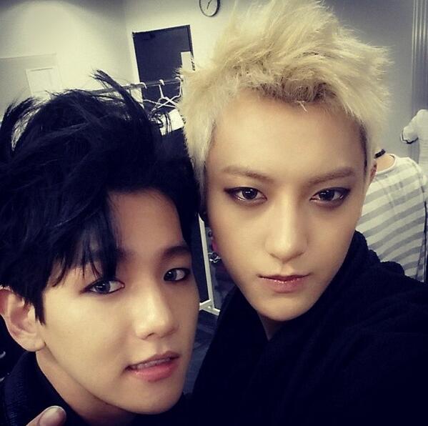 kaiyunSportVip's tweet photo. 140524 TAO IG update: "Not today~ 오늘수고많이했고!내일하고모래도보자!今天辛苦啦!明天后天见喔!SEE YOU TOMORROW" http://t.co/9WuizybSxs