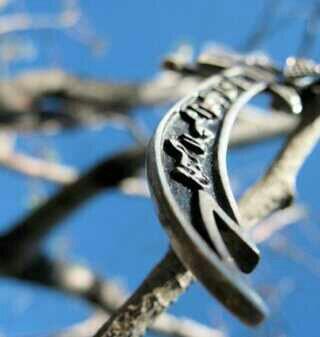HOGOCHIVEZ2012's tweet photo. سآكتبهآ علئ جبين آلمجد عنوآنآ.. 

من لم يعشق عليآ ليس آنسآنآ..! http://t.co/twjCEYaaDo