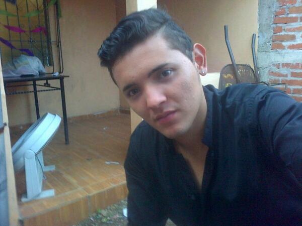 riv_mart's tweet photo. Feliz de la Vida :D http://t.co/GCyFTMkSB5