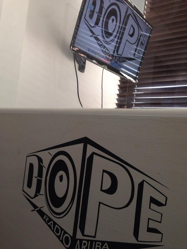 SEXTASYARUBA's tweet photo. THE FUTURE OF RADIO LOOKING DOPE!!!! (@ DOPE RADIO ARUBA) http://t.co/kEHcAYAc46 http://t.co/LoGWnyB0Bm