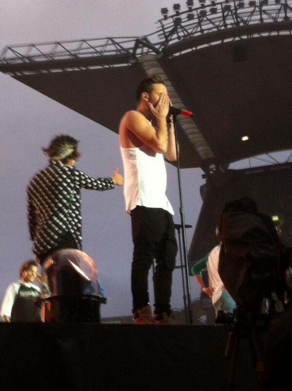 meIaniemendez's tweet image. father