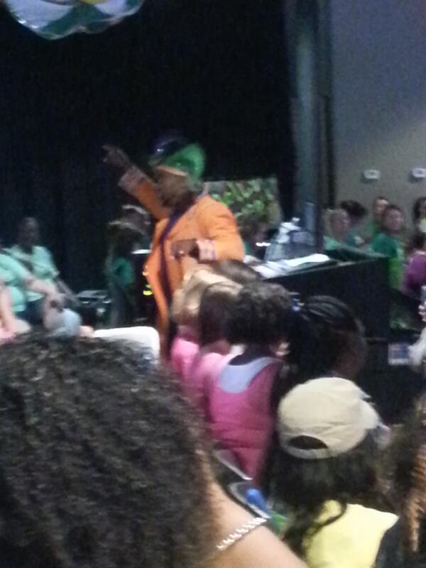 tsize79's tweet photo. #shawnbrownshow http://t.co/xnry2RoM4k