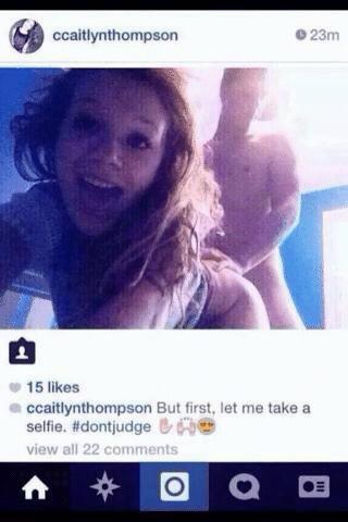 HarryKing_96's tweet photo. People nowadays http://t.co/HEBVQhPe7i