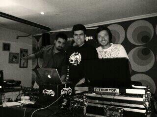 Preparats per a la #tormixandfriends #festa <a href="/tormixdj/">V.Tormo</a> <a href="/Guillamon_/">C. Guillamón, Dr.</a> #charlee <a href="/naranigamusic/">naraniga</a>