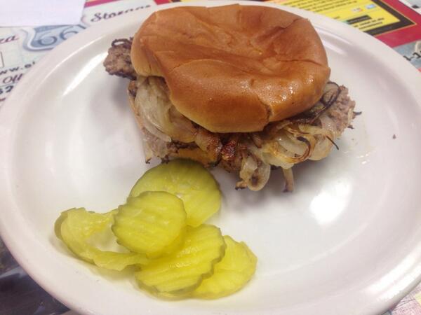 burgernight's tweet photo. First of three lunches today. El Reno, OK- home of the onion fried hamburger. http://t.co/iWbzNRQhzy