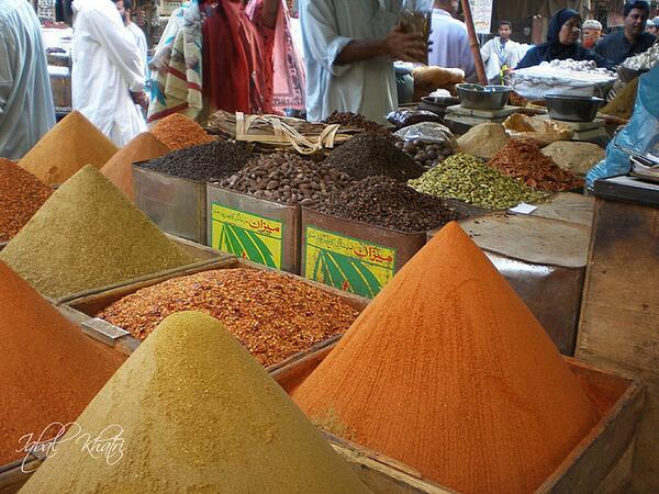 Iam_Pakistan's tweet photo. Spice and everything nice at Jodi Bazar #Karachi ! Photograph by Iqbal Khatri. #food #travel #culture http://t.co/K5N0BtETBf