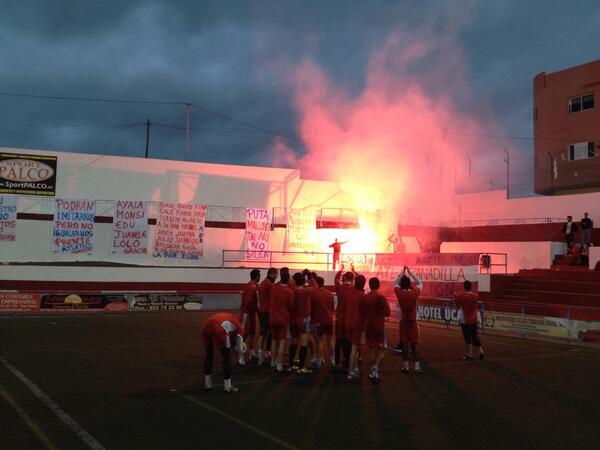 AtlG3Division's tweet photo. Sí Se Puede Señores Todos Juntos Podemos #Remontada http://t.co/EEfjMpZ48J