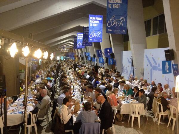 Más de mil personas cierran la campaña del <a href="/ppbalears/">PP Balears</a> en Palma.