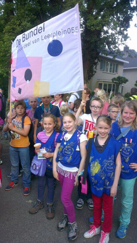 obsdebundel's tweet photo. Het was weer heel gezellig de afgelopen vier avonden! #avondvierdaagse http://t.co/YXC91Mtwim