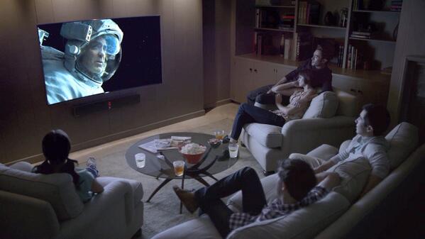 FastCoCreative's tweet image. Samsung summons big-screen icons to herald its next big (curved) thing: f-st.co/JnzX8w0