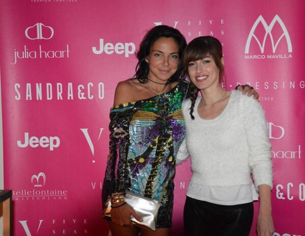 SandraandcoFR's tweet photo. @JennAyacheOFF et @SandraandcoFR au @FiveSeasHotel ! http://t.co/TqGgyYevxU