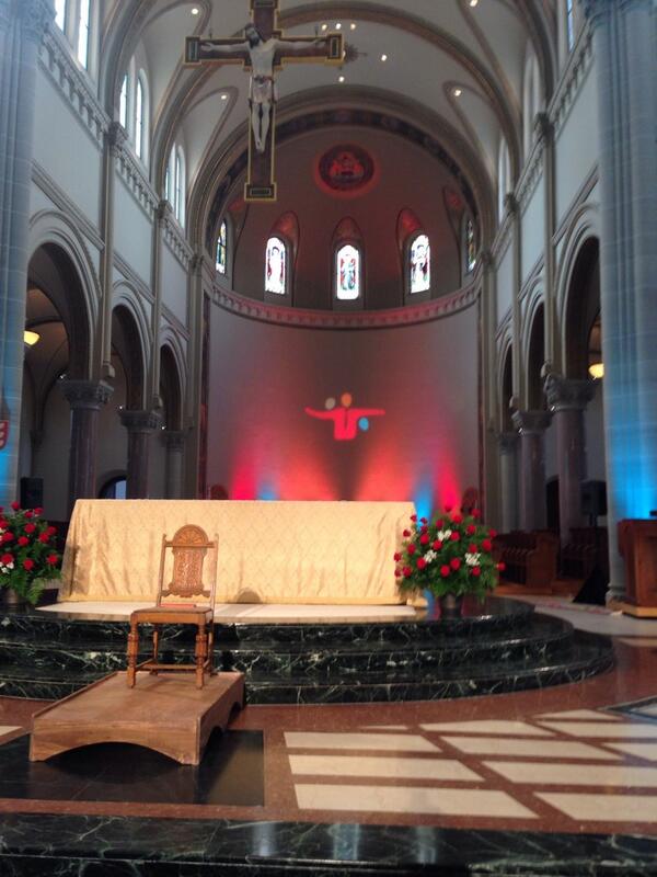 Meanwhile, in the Basilica, the stage is set. #FredRogersLegacy