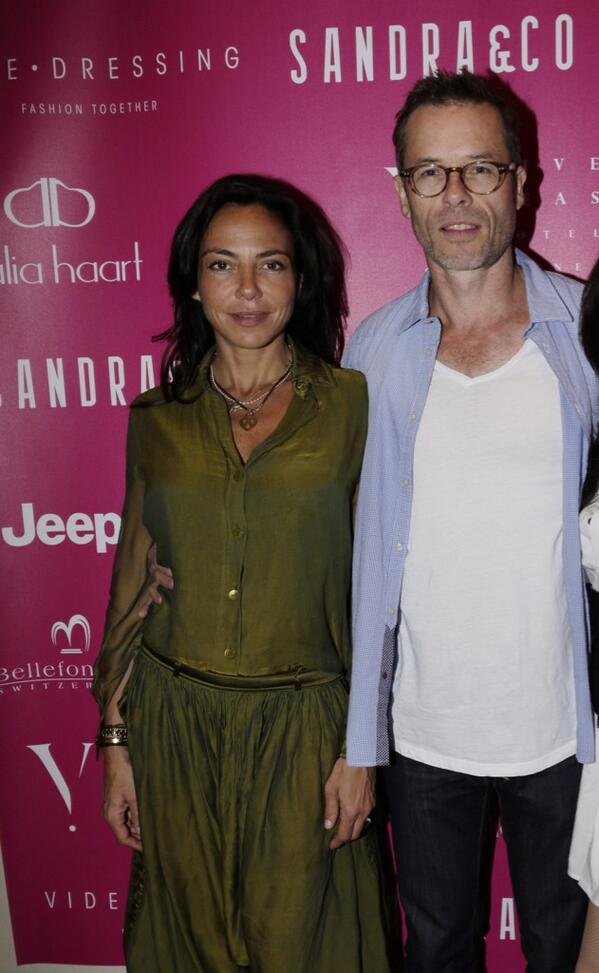 Sandra Zeitoun et Guy Pearce dans la suite <a href="/SandraandcoFR/">Sandra Zeitoun </a> au @FiveSeasHotel !!